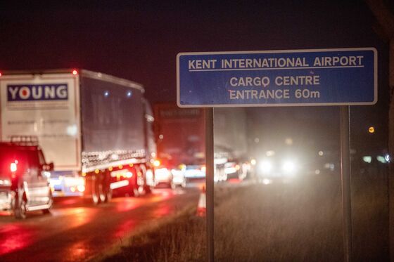 Britain Stages Mass Truck Jam to Prepare for No-Deal Brexit