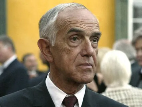 Gaston Glock, the Austrian developer of the Glock handgun, dies at 94