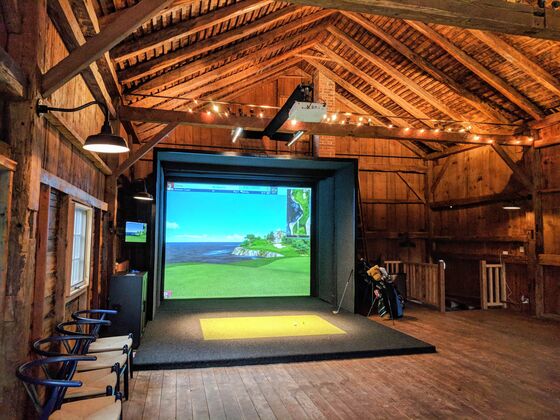 No Caddy Required: Homeowners Are Driving Demand for Golf Simulators