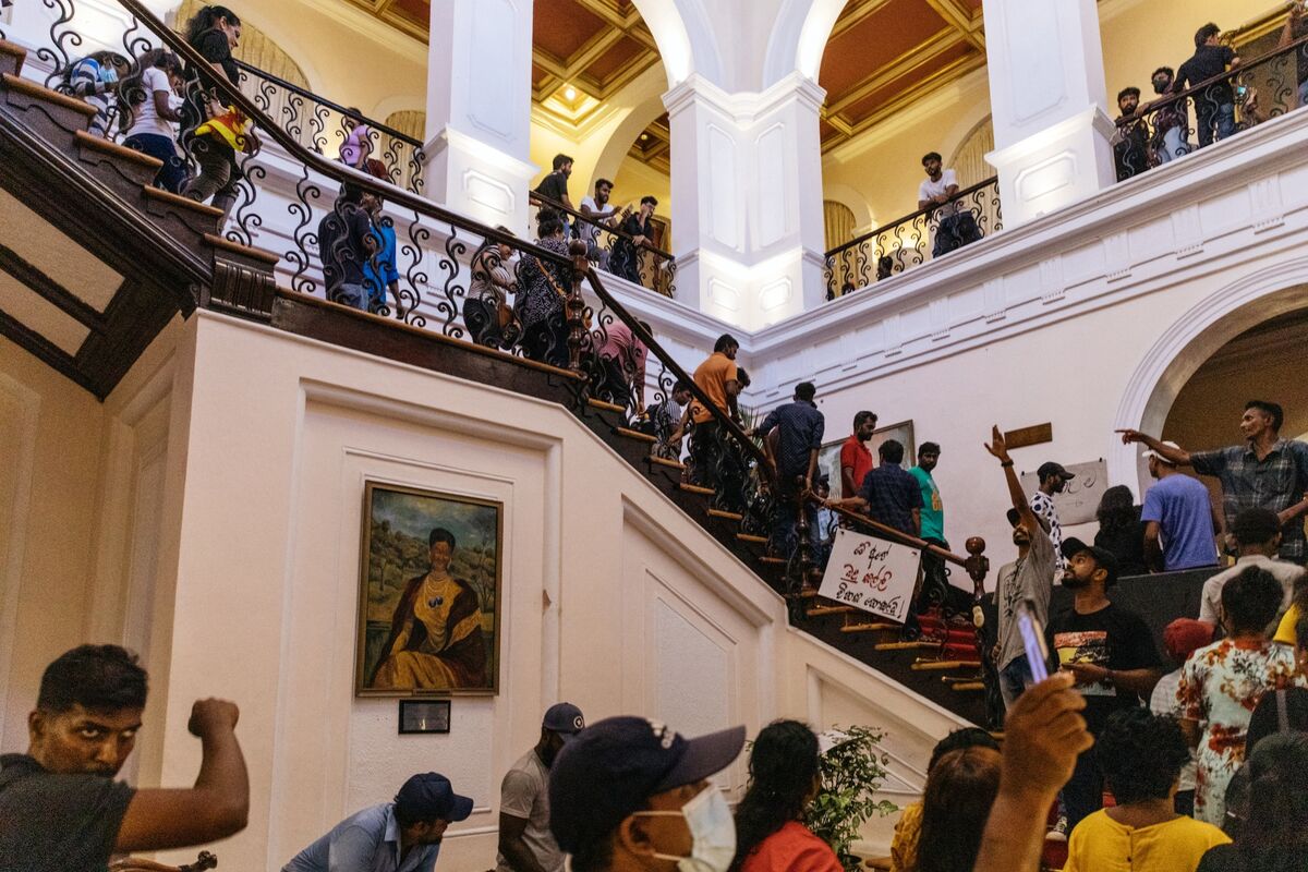 Sri Lanka Protests In Photos: President Gotabaya Rajapaksa's Palace ...