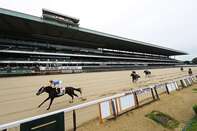 Horse Racing Resumes at Belmont Park