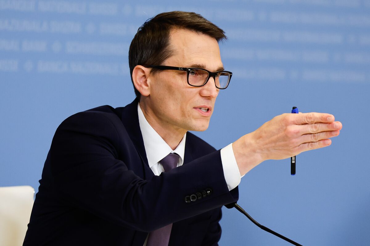 Swiss Inflation to Pick Up in Coming Months, SNB’s Schlegel Says