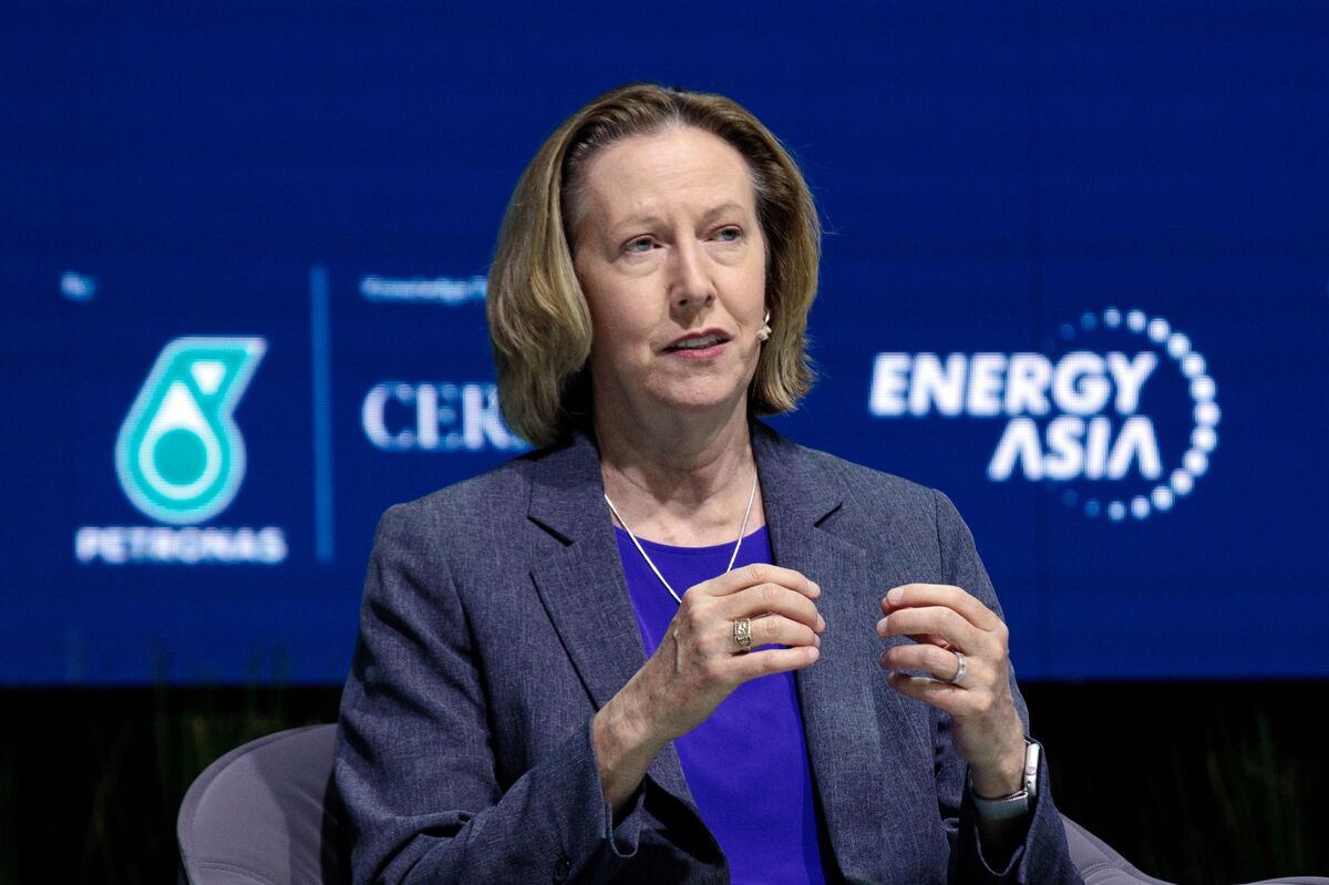 assets.bwbx.io image