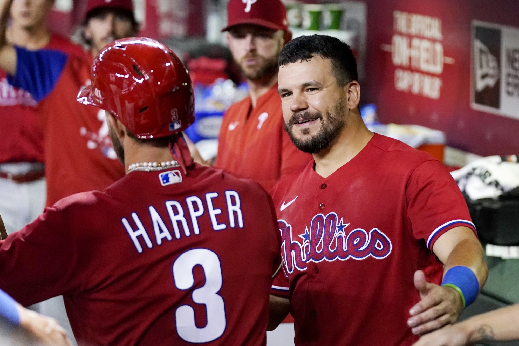 Phillies beat D-backs 6-1 for 3-2 NLCS lead