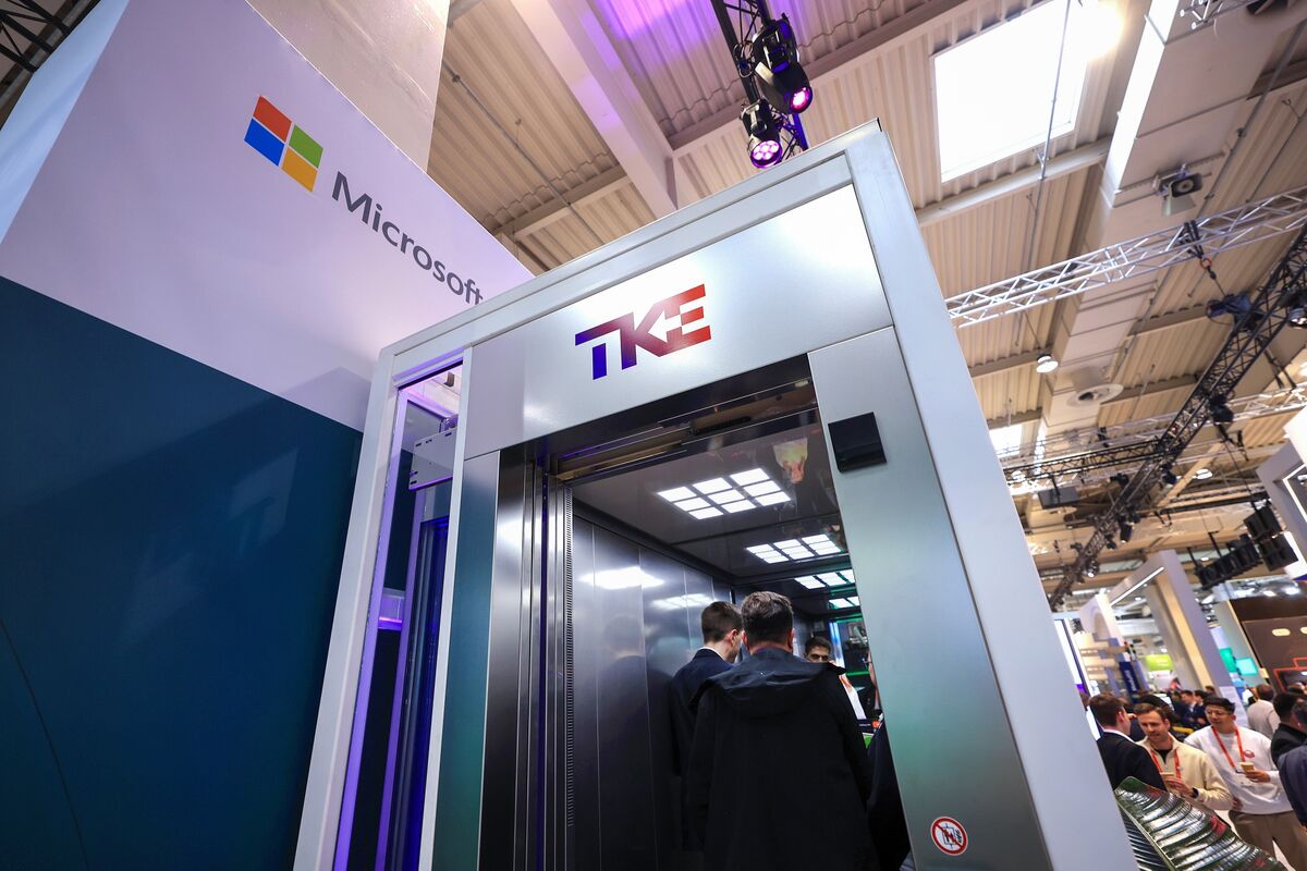 assets.bwbx.io image