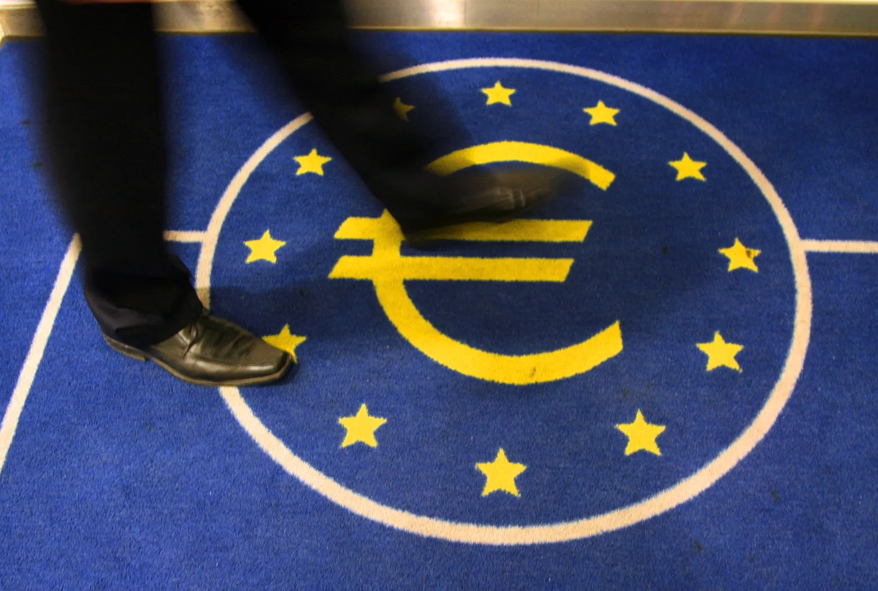 ECB's Jean-Claude Trichet Announces Rate Decision