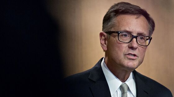 Clarida Sees 2021 Taper Announcement, 2023 Fed Rate Liftoff