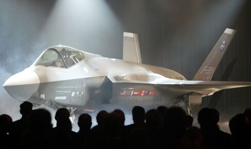 Canceling Lockheed F-35 Said to Be Option in Pentagon Review