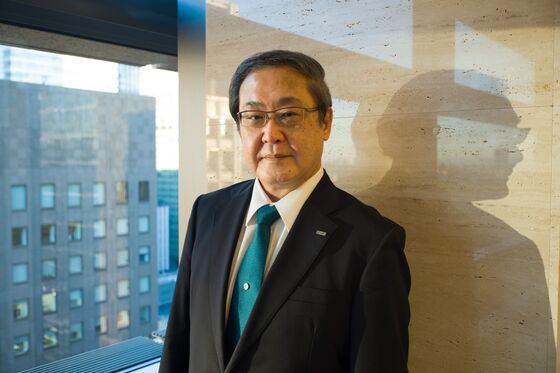 Sumitomo Mitsui CEO to Weigh More Acquisition Targets