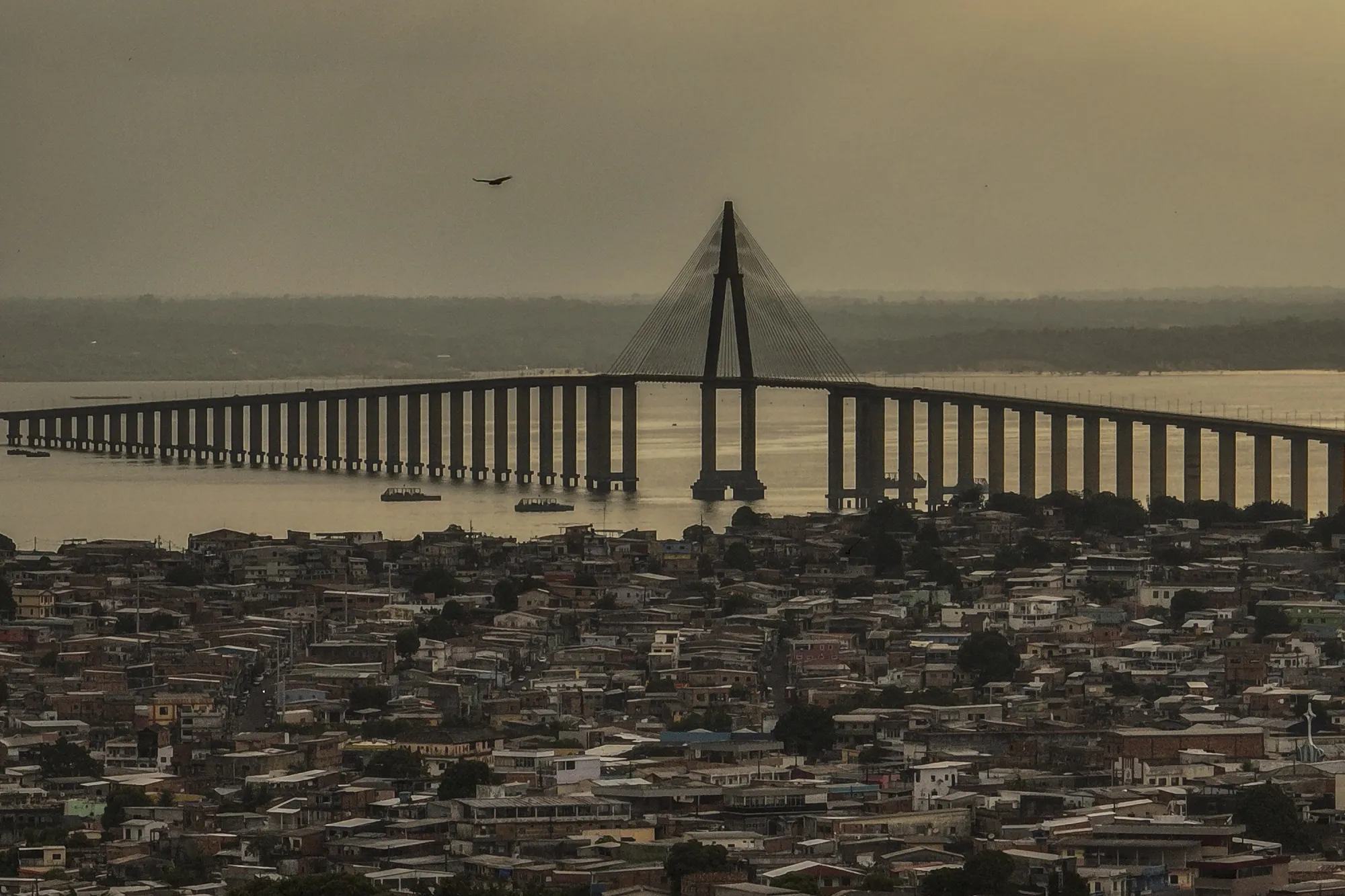 Cocaine Smuggled on Oil Barges Threatens to Draw Trump Anger to Brazil -  Bloomberg