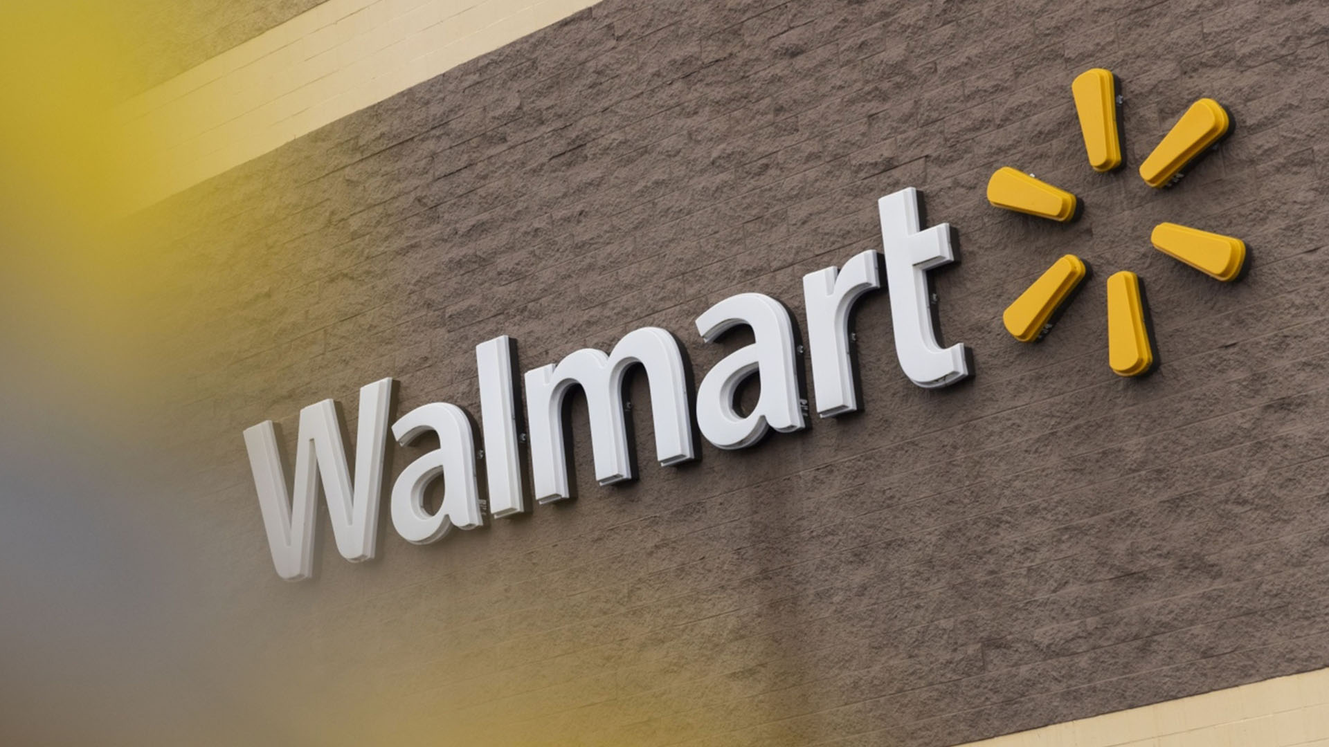 Walmart’s Next CEO Gets Analyst Nod