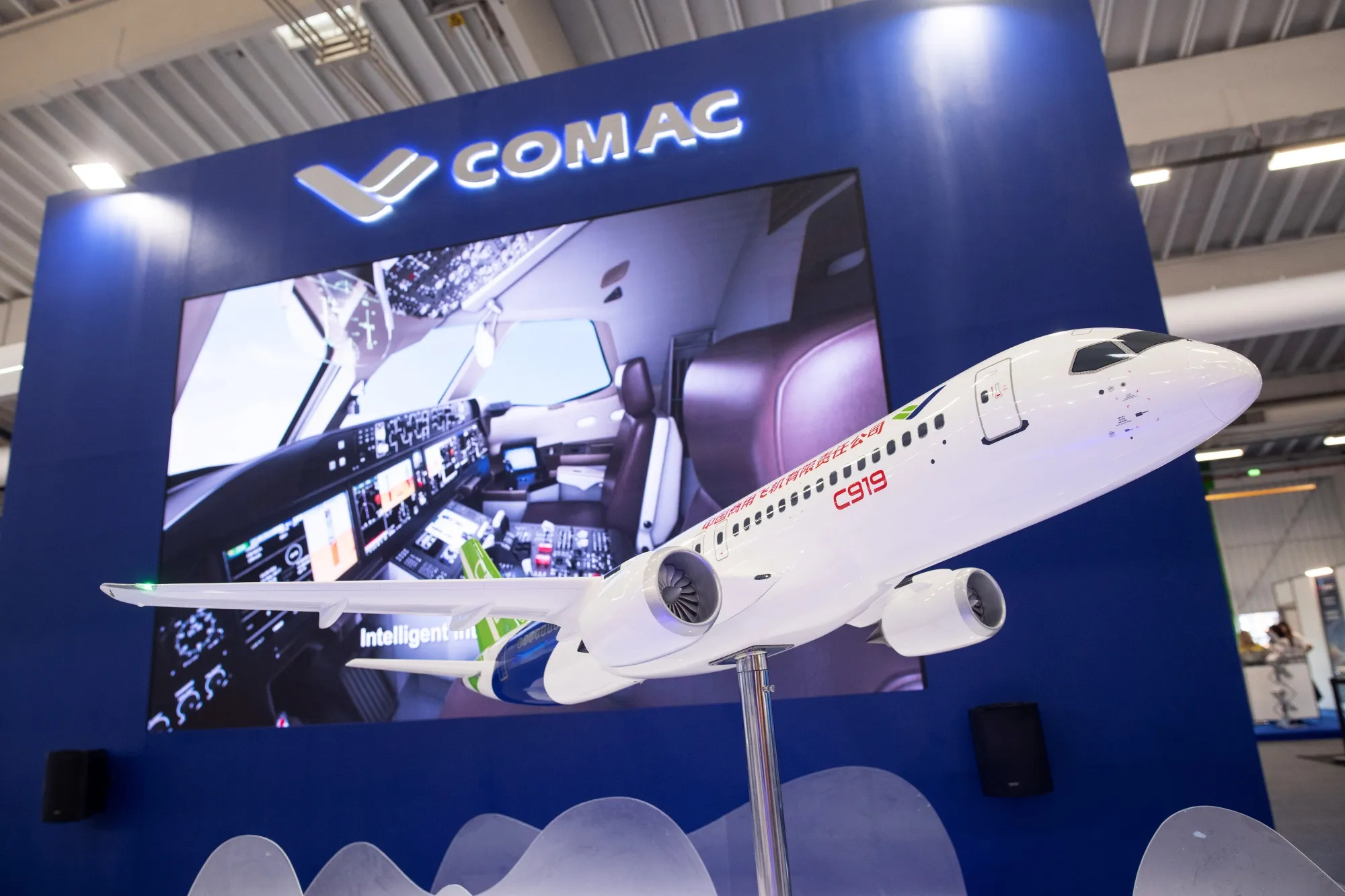 China's Catching Up with Commercial Jet Technology Too, Not Just Chips ...