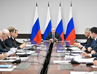 relates to Putin Meets Military Plant Chiefs, Asks to Speed Up War Economy