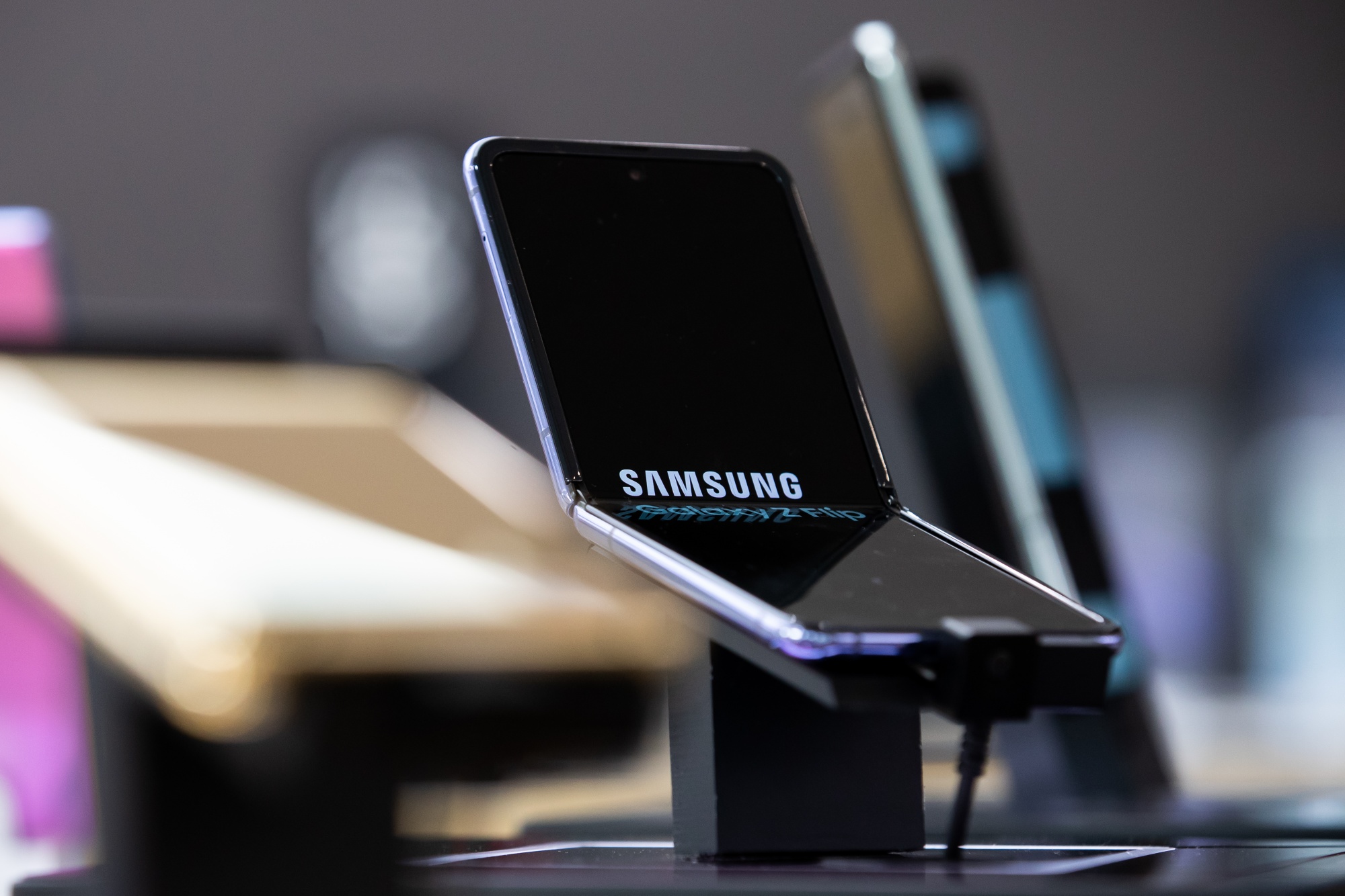 Tech Companies in Texas: Samsung's Chip Factory Coming to Taylor - Bloomberg