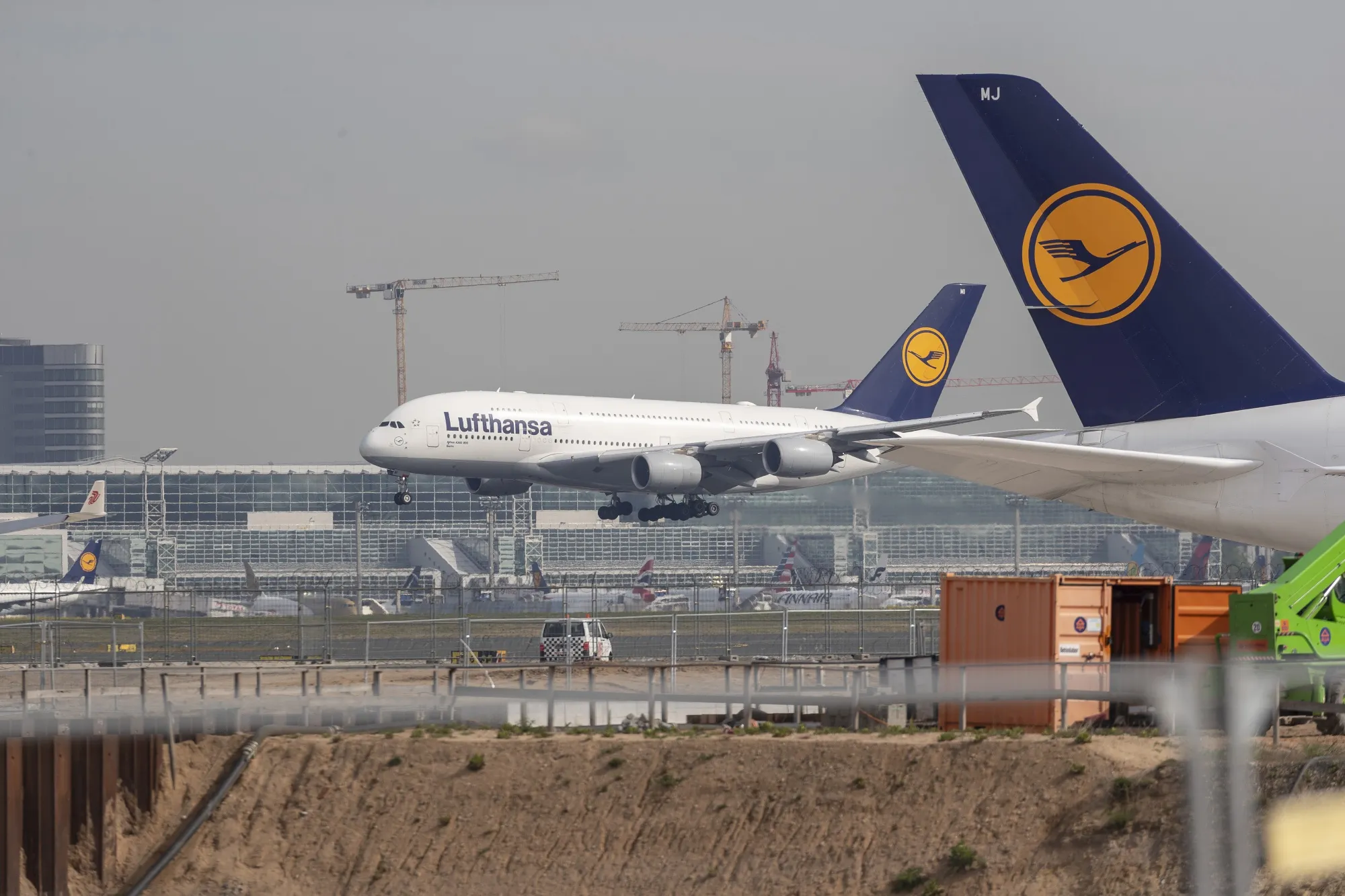 Construction of Frankfurt Airport's New Terminal 