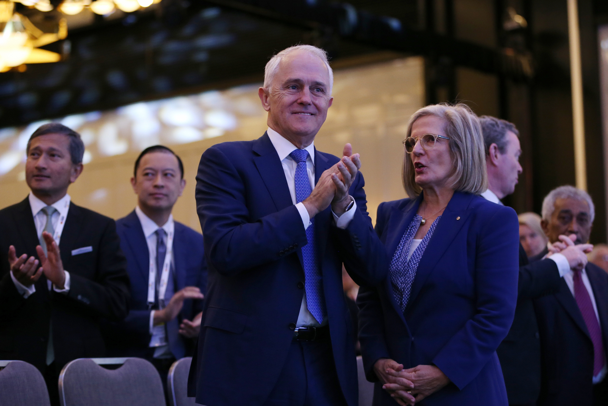 Sex-Scandal Rift Takes Toll on Australia Government in Poll Fall - Bloomberg