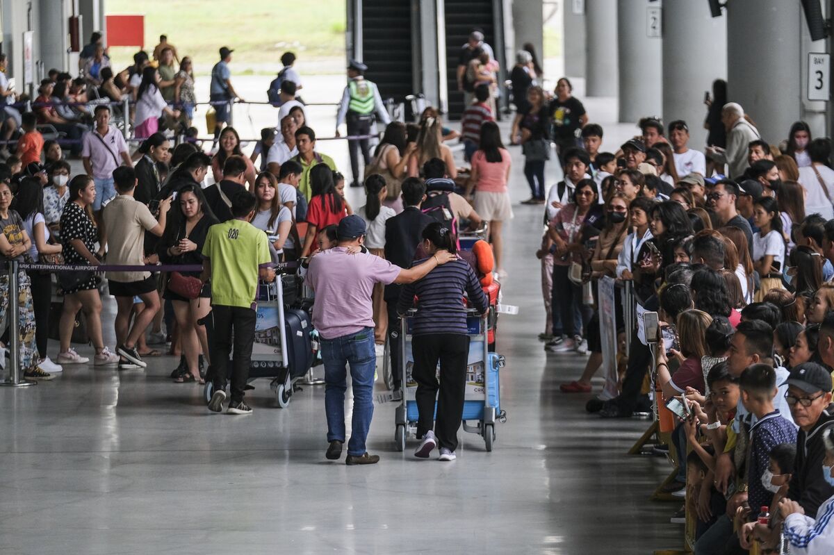 Philippines to Allow Visa-Free Entry for Chinese Visitors