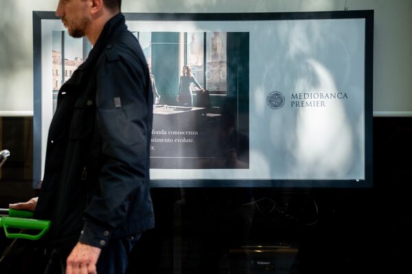 Mediobanca SpA Launches €6.3 Bln Bid for Assicurazioni Generali SpA Wealth Arm