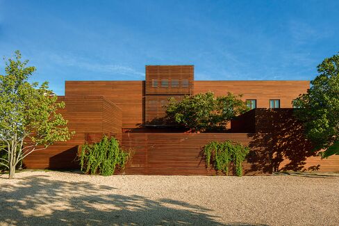 Skarstedt Residence, an art dealer’s beach house.