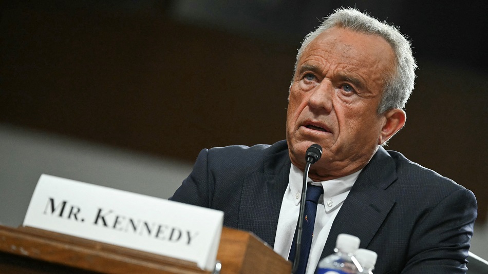RFK Jr. Endorsed by Senate Committee, Heads to Full Vote