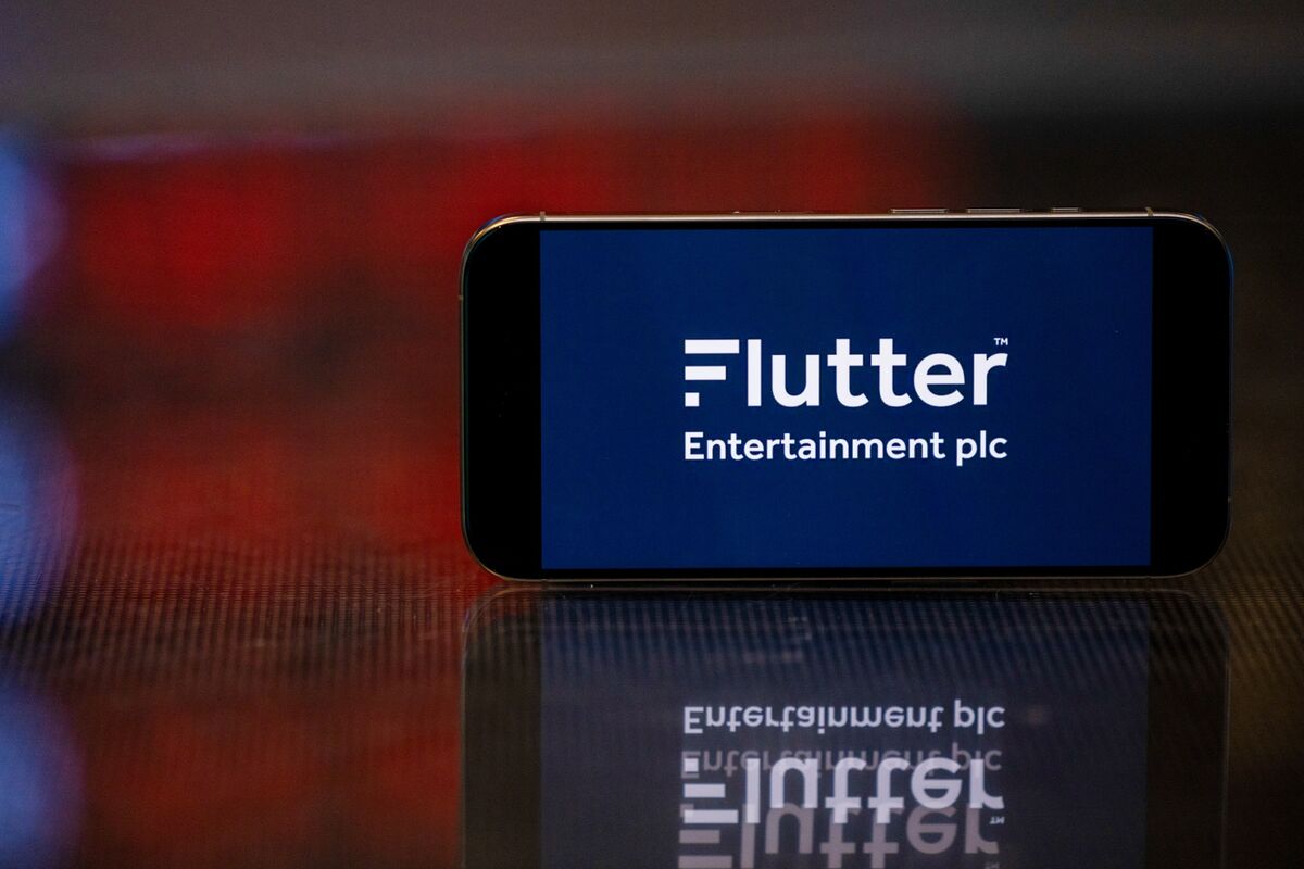 Flutter Halts Online Betting in India Citing New Legislative Ban
