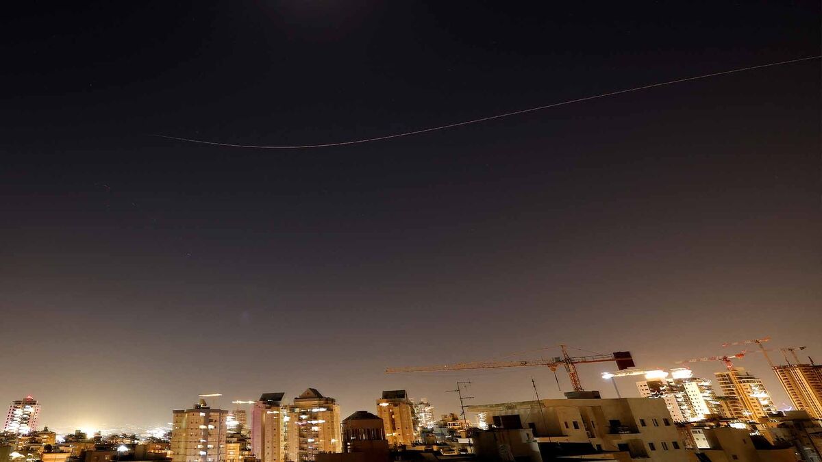 Politics: Trump increases threats against Iran in a recent social media post.