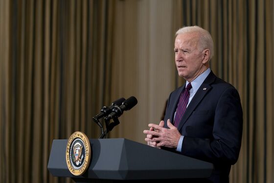 Biden Weighs Easing Iran’s Pain Without Lifting Key Sanctions