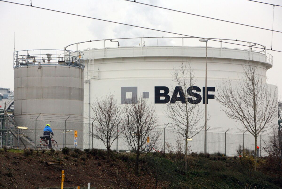 BASF Pulls Plug on Potential Chile Investments Amid Lithium Rout