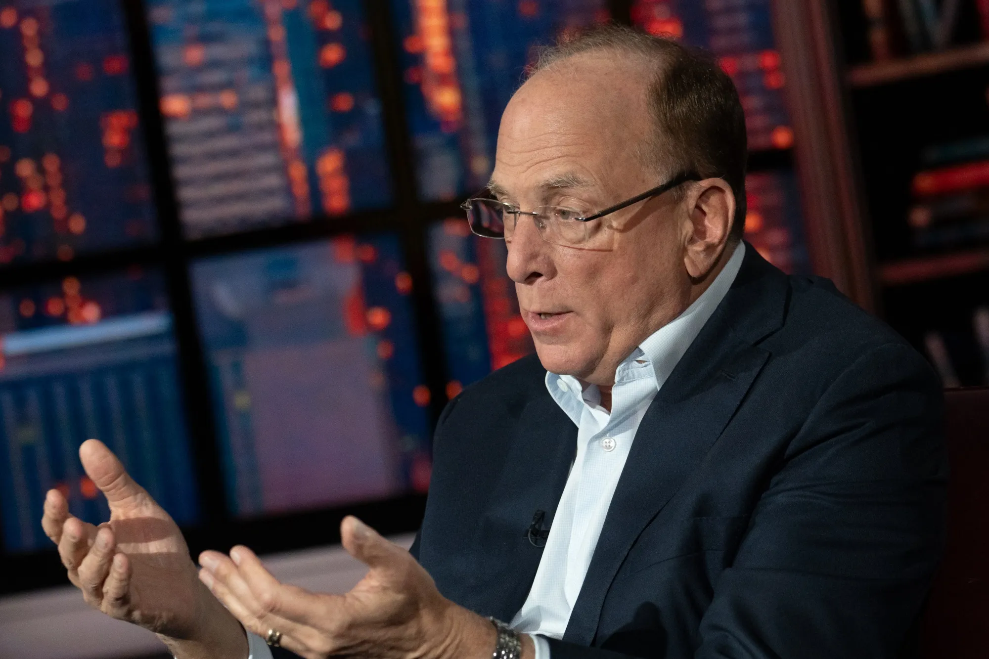 Larry fink son (55) 사진