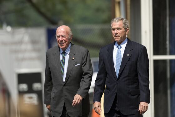 George Shultz, Who Led U.S. Cold-War Diplomacy, Dies