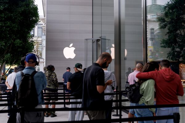 Apple iPhone 17 Goes On Sale
