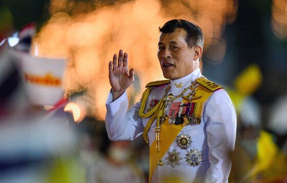 As Thailand’s Troubles Grow, the King Moves to Bolster His Image