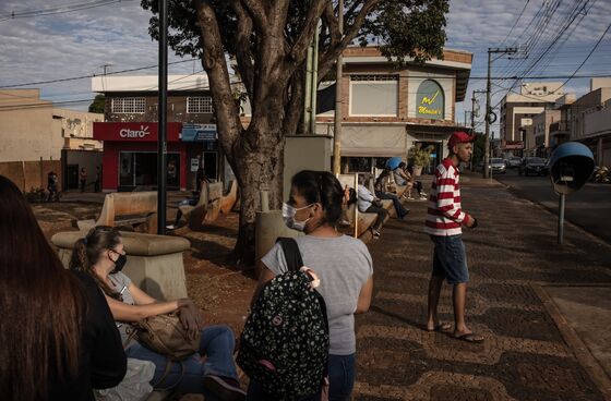 Sinovac Shot Controls Covid in Brazil Town After 75% Covered