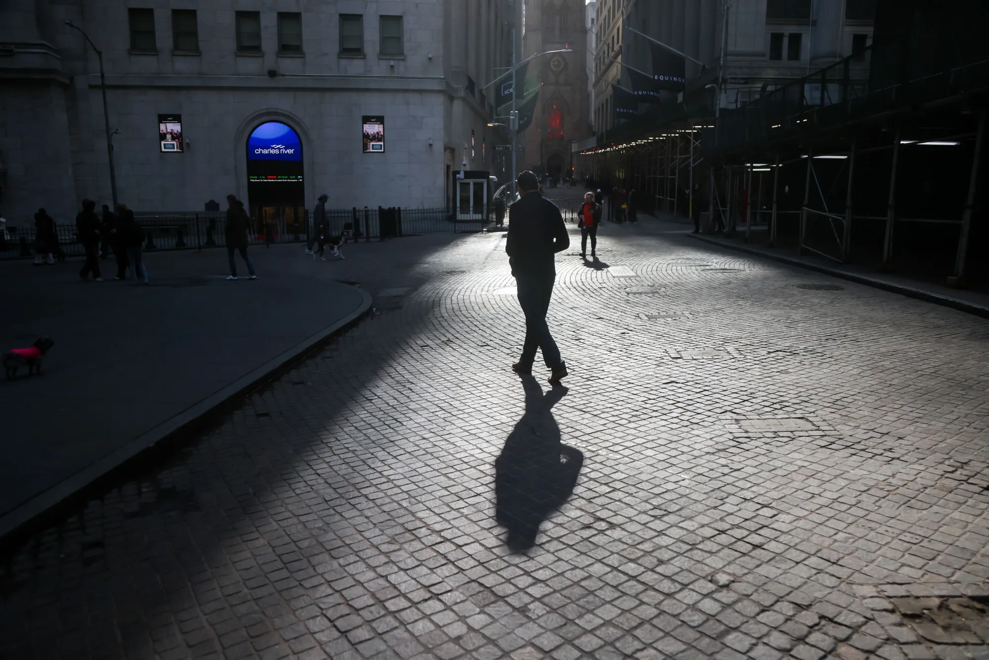 Stocks Rise, Oil Falls As Traders Gauge Truce Odds
