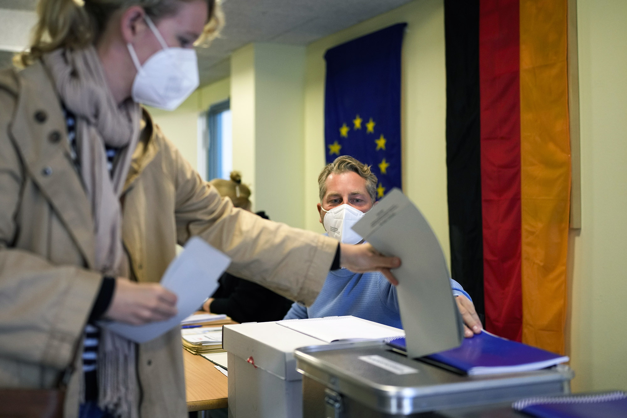 Germany Holds Watershed Vote To Choose Merkel S Successor Bloomberg