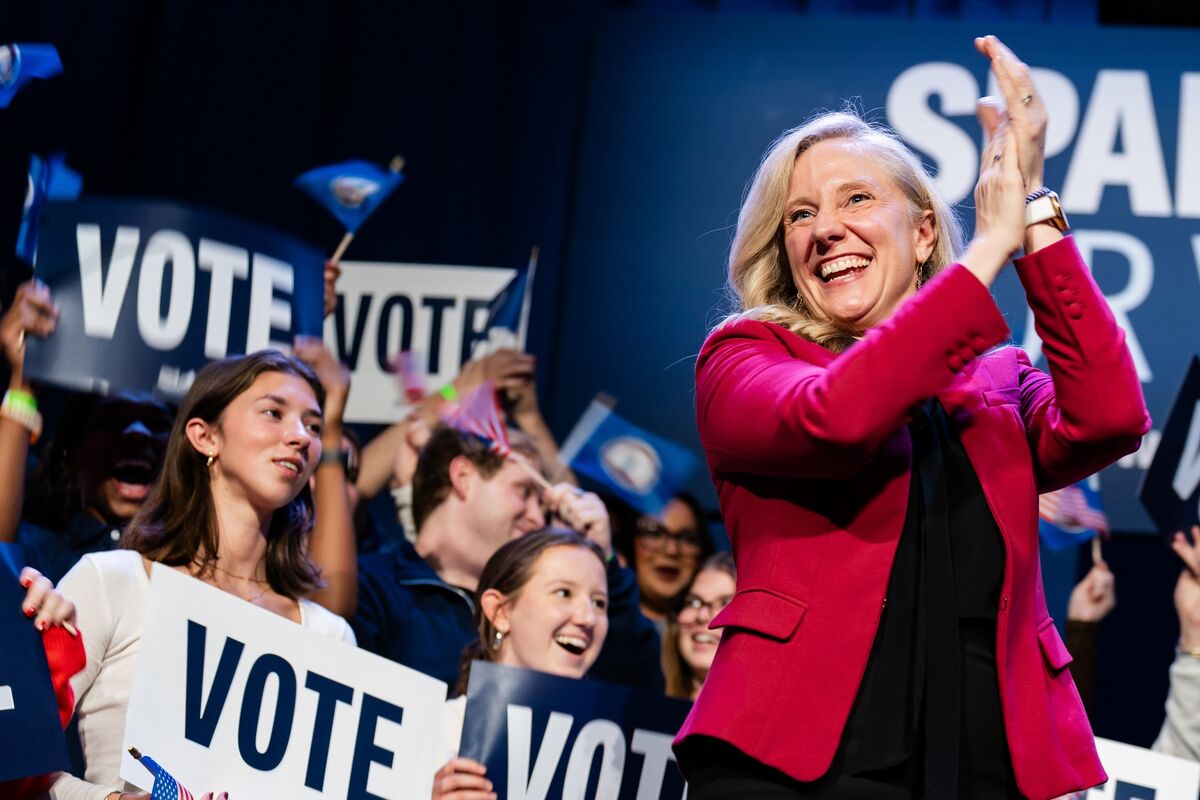 assets.bwbx.io image