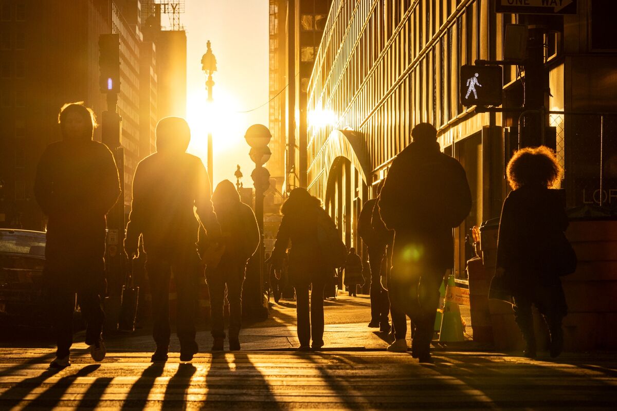 bloomberg.com - Loukia Gyftopoulou - The Next Winners in PE's Big 401(k) Push: Million-Dollar Lawyers