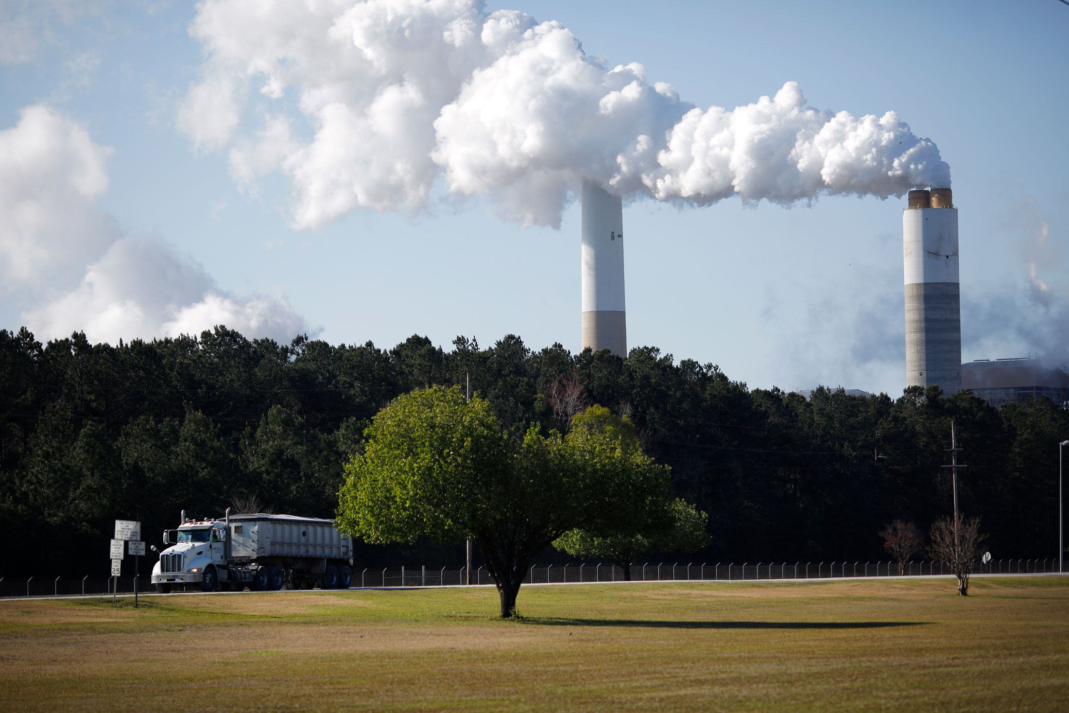How a Kids’ Lawsuit Could Upend U.S. Climate Rules