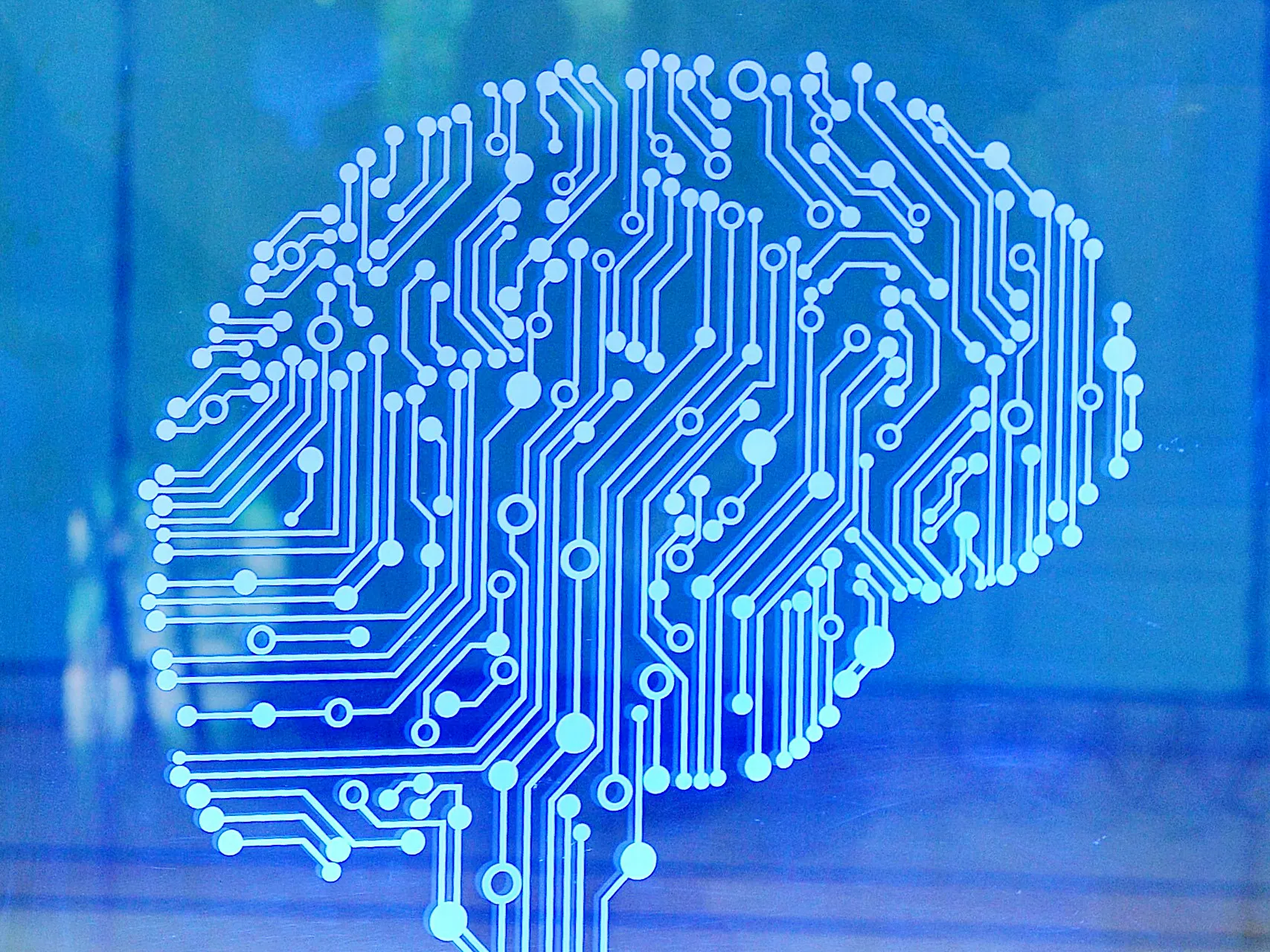 Intel has been losing ground in its core chip business. Giving up on&nbsp;memory will help it&nbsp;refocus.