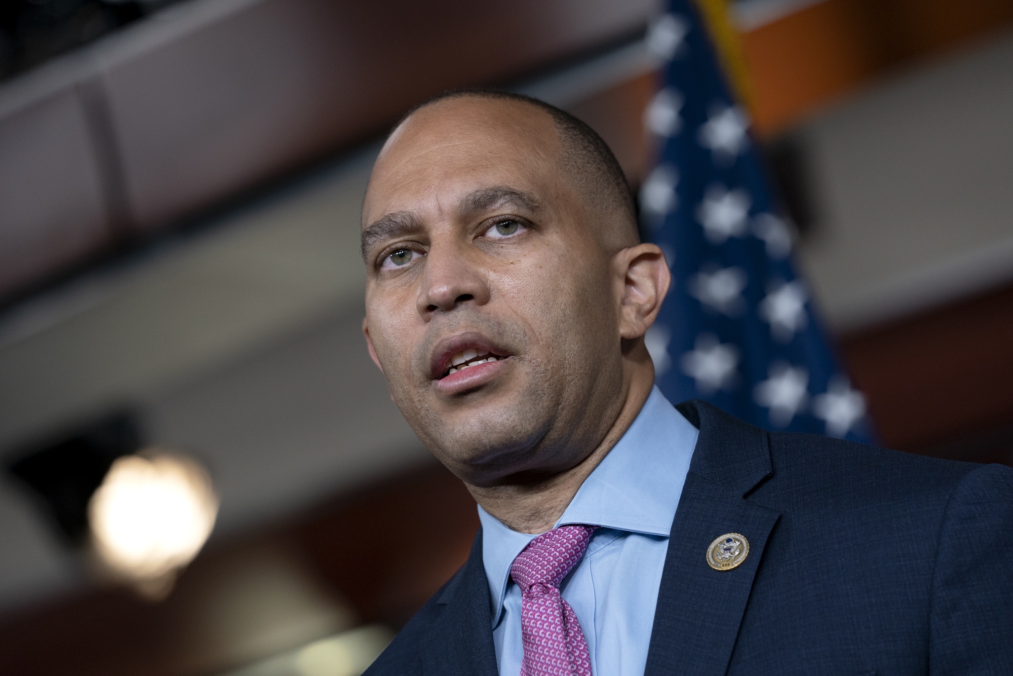 Hakeem Jeffries Rolls Up Support to Succeed Pelosi as Top House ...