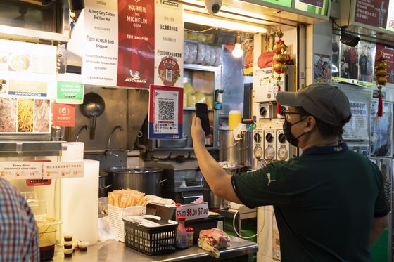 Singapore’s Aging Street Food Hawkers Get Help From Instagram