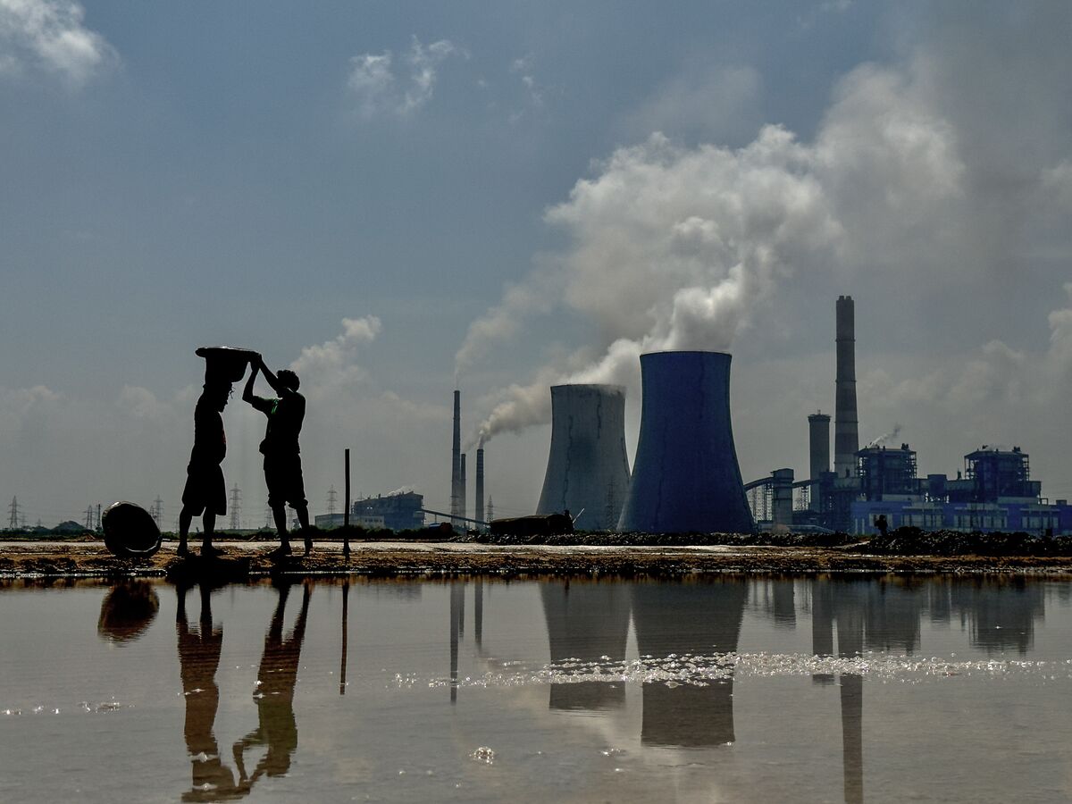 Aging Coal Power Plants in India: Balancing Energy Needs with Environmental Impact