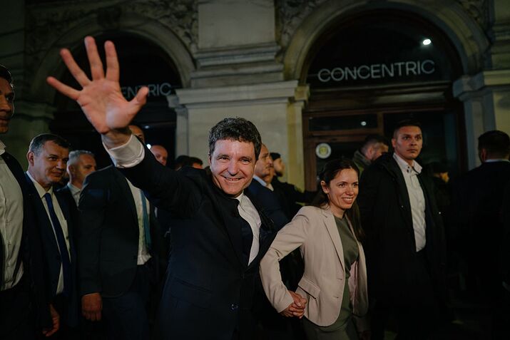 Romania Holds Presidential Election Runoff