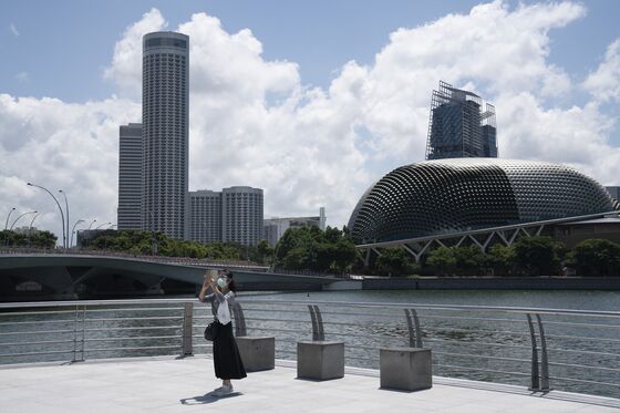 Singapore in Survival Mode Looks to Reinvent Itself. Again