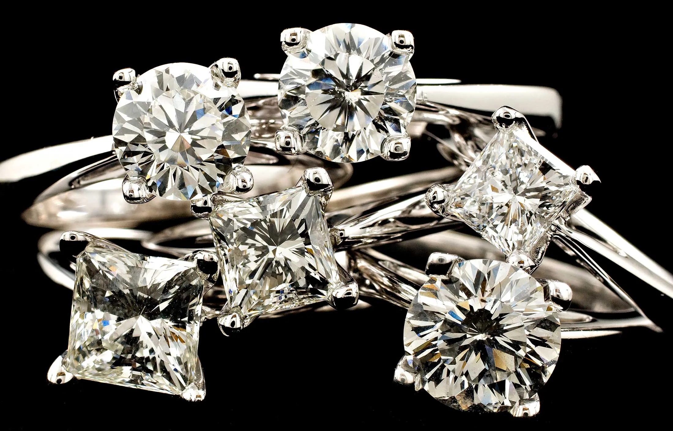 Diamond rings are displayed at a Zales in New York, U.S., on Tuesday, Sept. 15, 2009.
