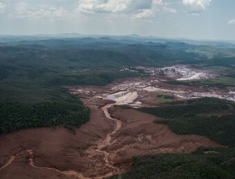 relates to BHP, Vale Offer Brazil $25.7 Billion Payment for Dam Disaster