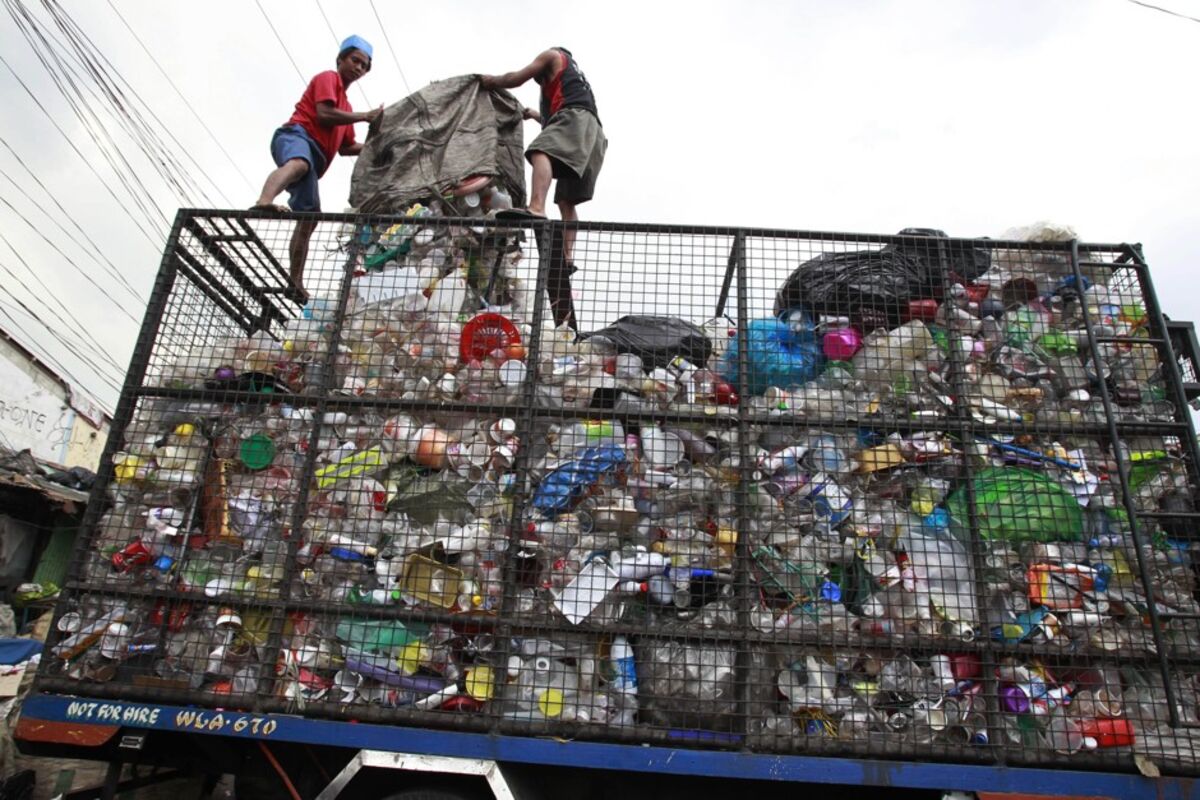 Palo Alto, Calif., to Require Color-coded Trash Bags in 2020