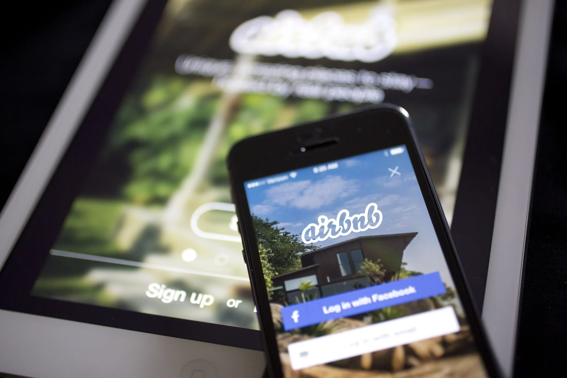 Airbnb Said to Be Raising Funding At $10 Billion Valuation