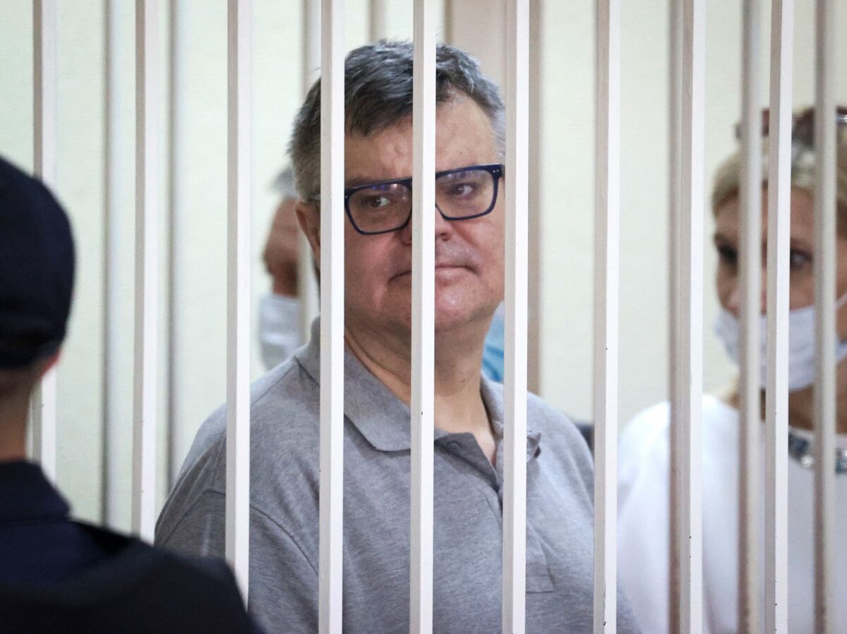 Ex-banker Who Challenged Belarus Ruler Gets 14 Years In Jail - Bloomberg