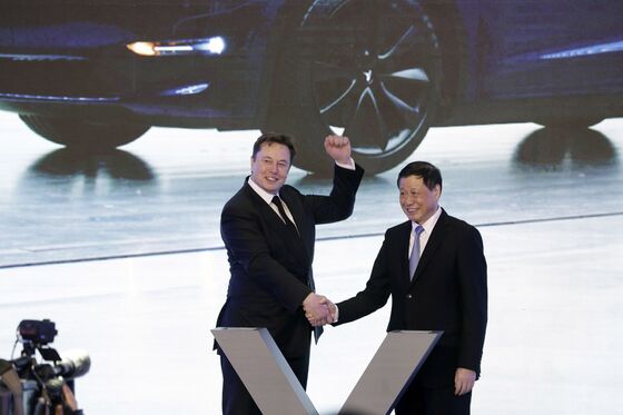 Tesla Takes Customers to Court to Silence Its Critics in China
